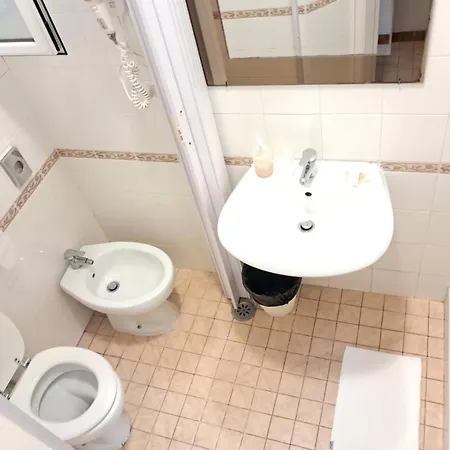 Nahid Affittacamere Roma