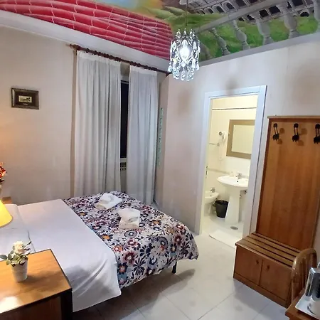 Nahid בית הארחה